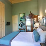Hotel Bueyuekada Anastasia Meziki History Mansion