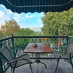 Bueyuekada Anastasia Meziki History Mansion *