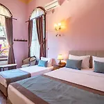 Bueyuekada Anastasia Meziki History Mansion * Prinseneilanden