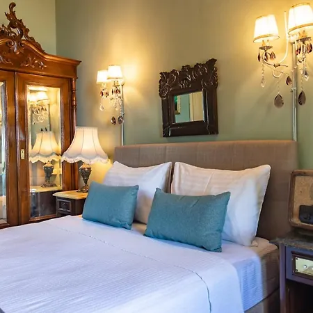 Szálloda Bueyuekada Anastasia Meziki History Mansion *