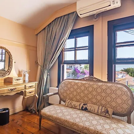 Bueyuekada Anastasia Meziki History Mansion Hotel