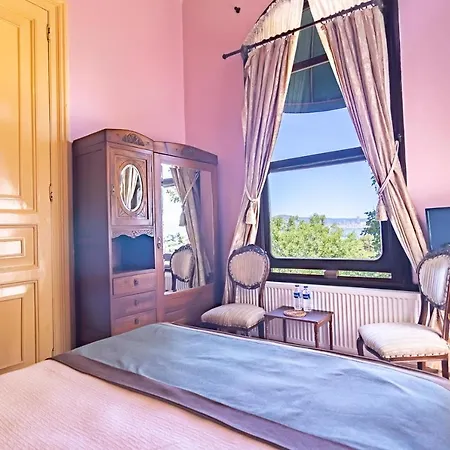 Hotel Bueyuekada Anastasia Meziki History Mansion