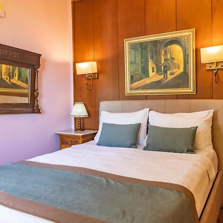 Bueyuekada Anastasia Meziki History Mansion * Adalar