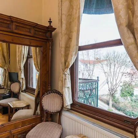 Bueyuekada Anastasia Meziki History Mansion