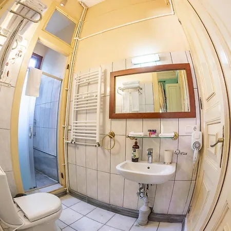 Bueyuekada Anastasia Meziki History Mansion *